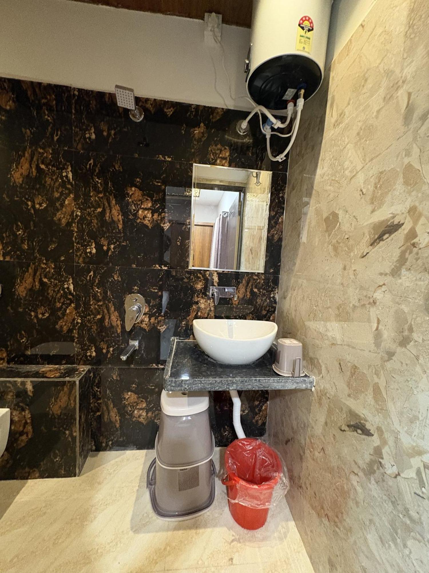 Shree Trilokeshwar Guest House ウッジャイン エクステリア 写真